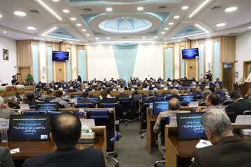 تحول در فرهنگ دینی دانشجویان؛ از چالش‌ها تا راهکارهای حجت‌الاسلام ساداتی‌نژاد  
